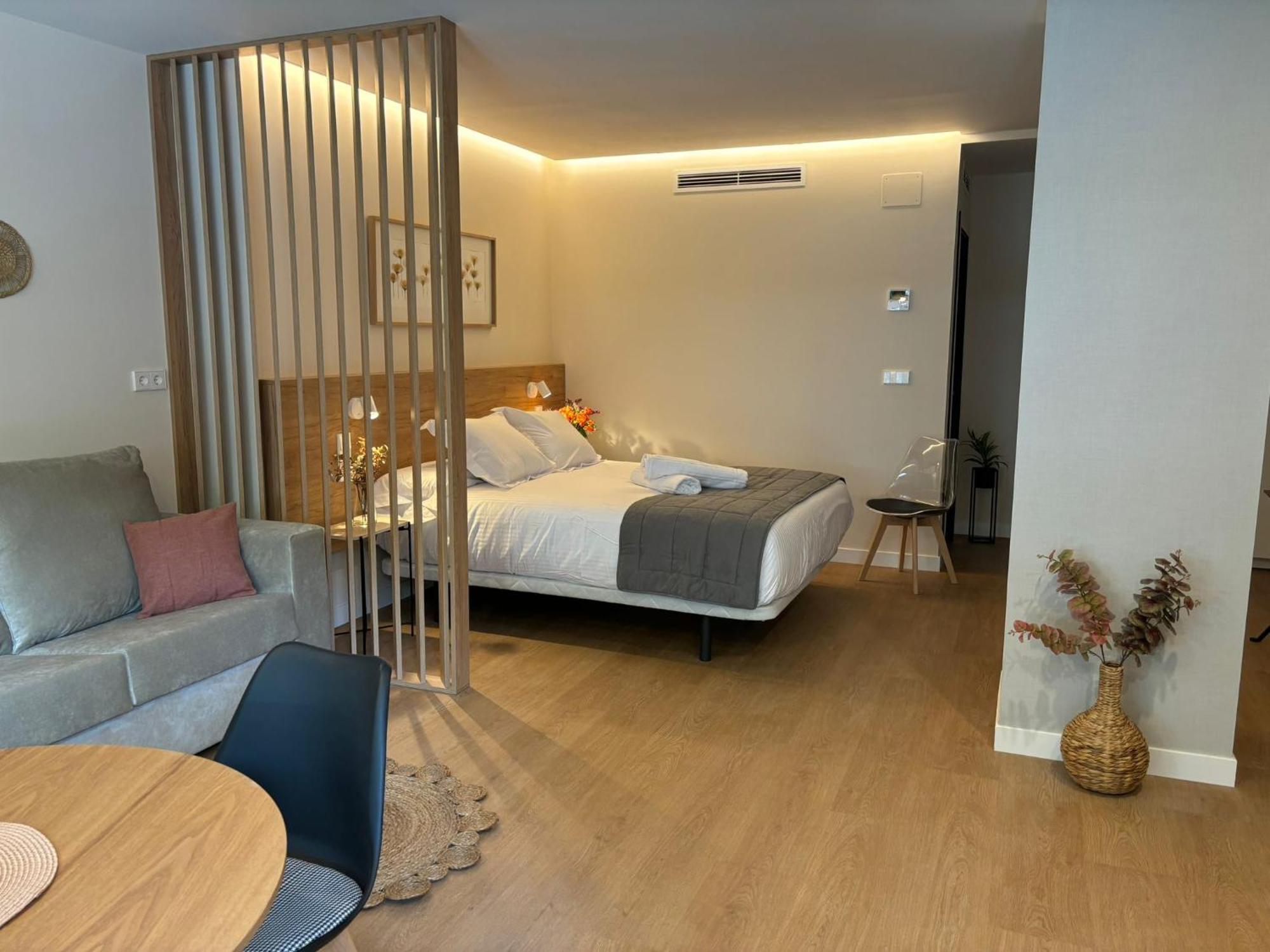 Apartamentos Joaquin Costa 산탄데르 외부 사진